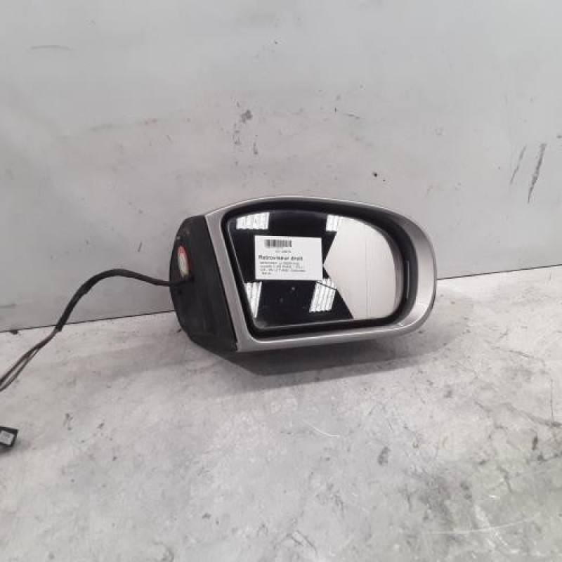 Retroviseur droit MERCEDES CLASSE C 203