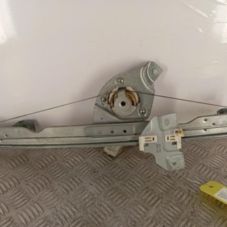 Leve vitre electrique avant droit DACIA DUSTER 1