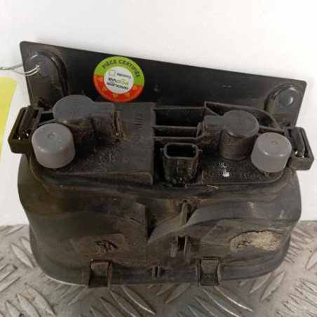 Feu de pare choc arriere droit RENAULT TRAFIC 2