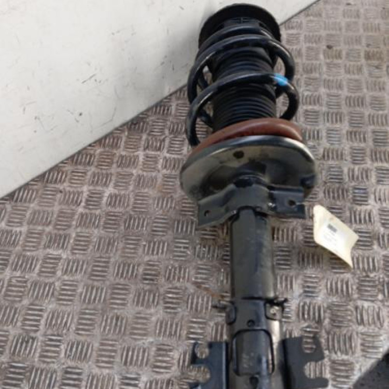 Amortisseur avant droit RENAULT MASTER 3