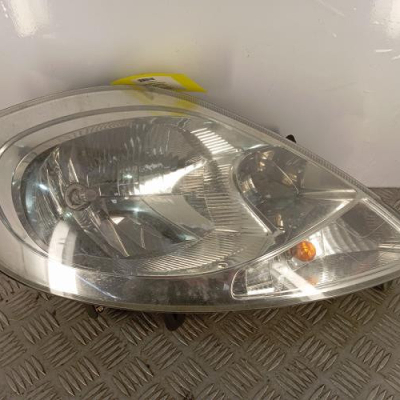 Optique avant principal droit (feux)(phare) RENAULT TRAFIC 2
