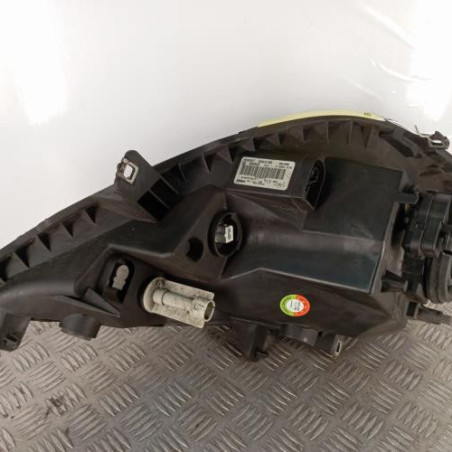 Optique avant principal droit (feux)(phare) RENAULT TRAFIC 2