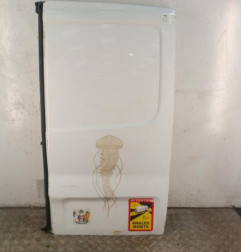 Porte de coffre droit RENAULT TRAFIC 2 Photo n°1