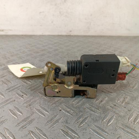 Serrure avant gauche CITROEN SAXO