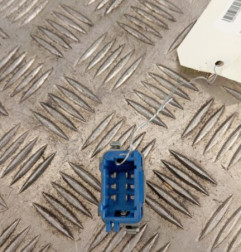 Interrupteur de leve vitre avant droit RENAULT KANGOO 2