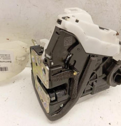 Serrure arriere droit NISSAN QASHQAI 3 Photo n°1
