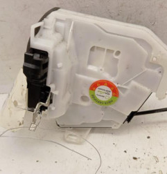 Serrure arriere droit NISSAN QASHQAI 3