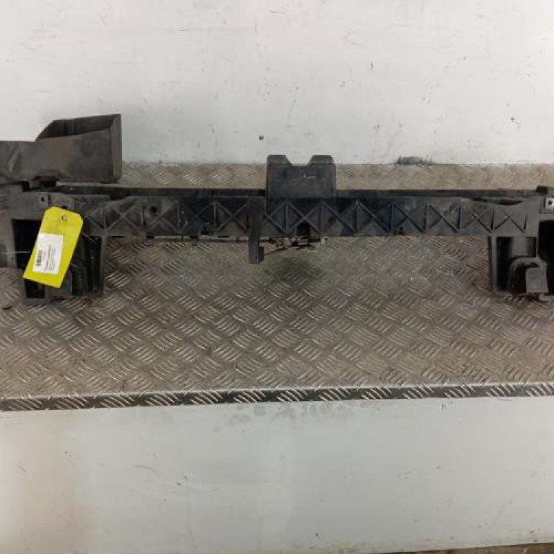 Traverse superieure PEUGEOT 5008 1