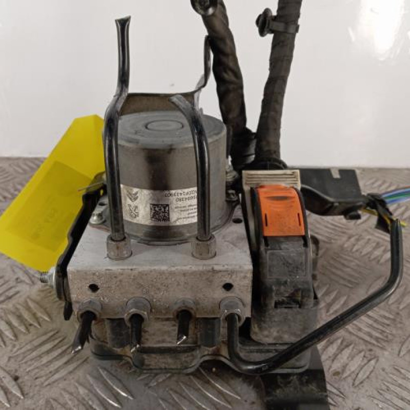 Bloc ABS (freins anti-blocage) PEUGEOT 3008 2 Bloc ABS (freins anti-blocage) PEUGEOT 3008 2