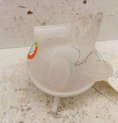 Vase d'expansion VOLKSWAGEN UP Photo n°3