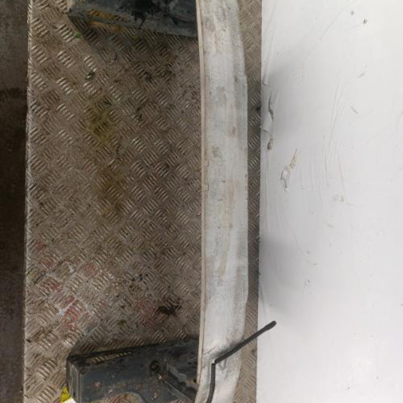 Renfort pare choc avant (traverse) OPEL CORSA D