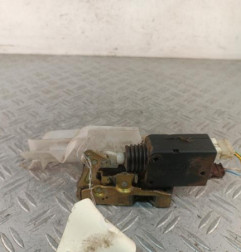 Serrure avant gauche PEUGEOT 106 Photo n°1