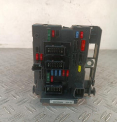 Boitier servitude moteur (BSM) PEUGEOT 206+ Photo n°1