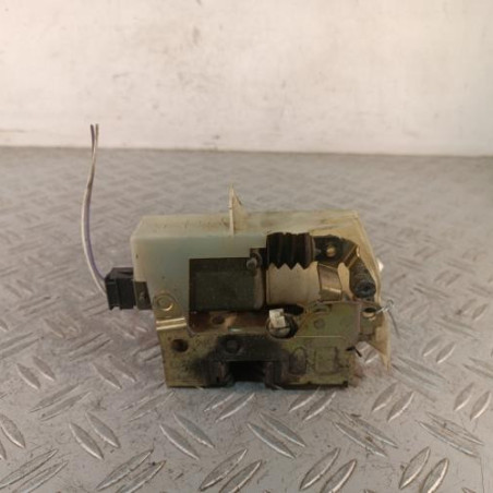 Serrure arriere droit RENAULT CLIO 2