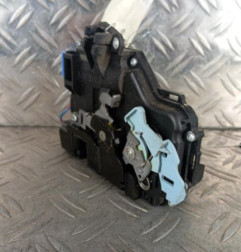 Serrure avant droit VOLKSWAGEN TOURAN 2