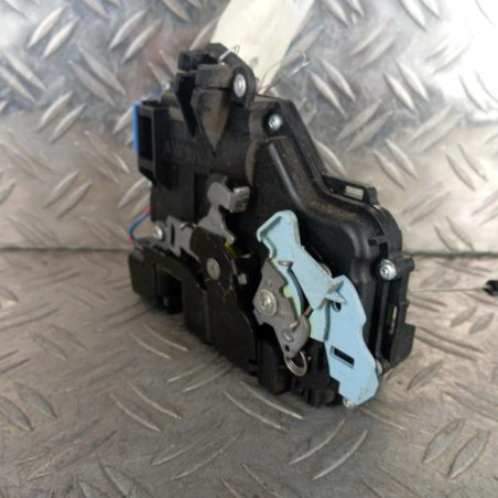 Serrure avant droit VOLKSWAGEN TOURAN 2