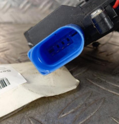 Serrure avant droit VOLKSWAGEN TOURAN 2 Photo n°3