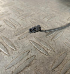 Attache ceinture arriere gauche OPEL CORSA E