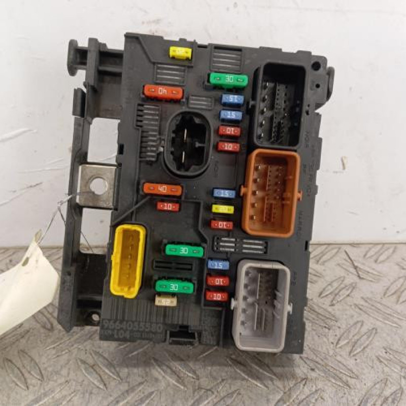 Boitier servitude moteur (BSM) PEUGEOT 207