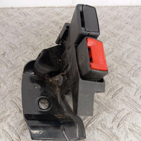 Attache ceinture arriere gauche RENAULT CLIO 3 Photo n°1