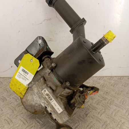 Pompe de direction PEUGEOT 307 Photo n°1