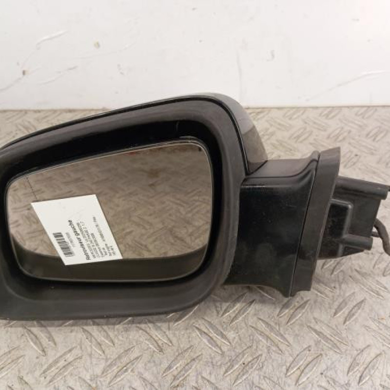 Retroviseur gauche MERCEDES CLASSE B 245