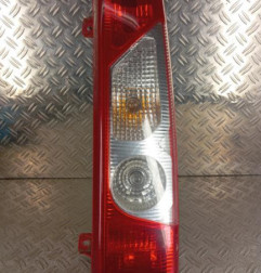 Feu arriere principal droit (feux) CITROEN JUMPY 2 Photo n°1