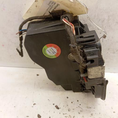 Serrure avant droit BMW SERIE 1 E87