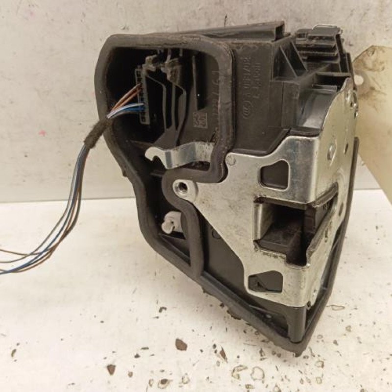 Serrure avant gauche BMW SERIE 1 E87