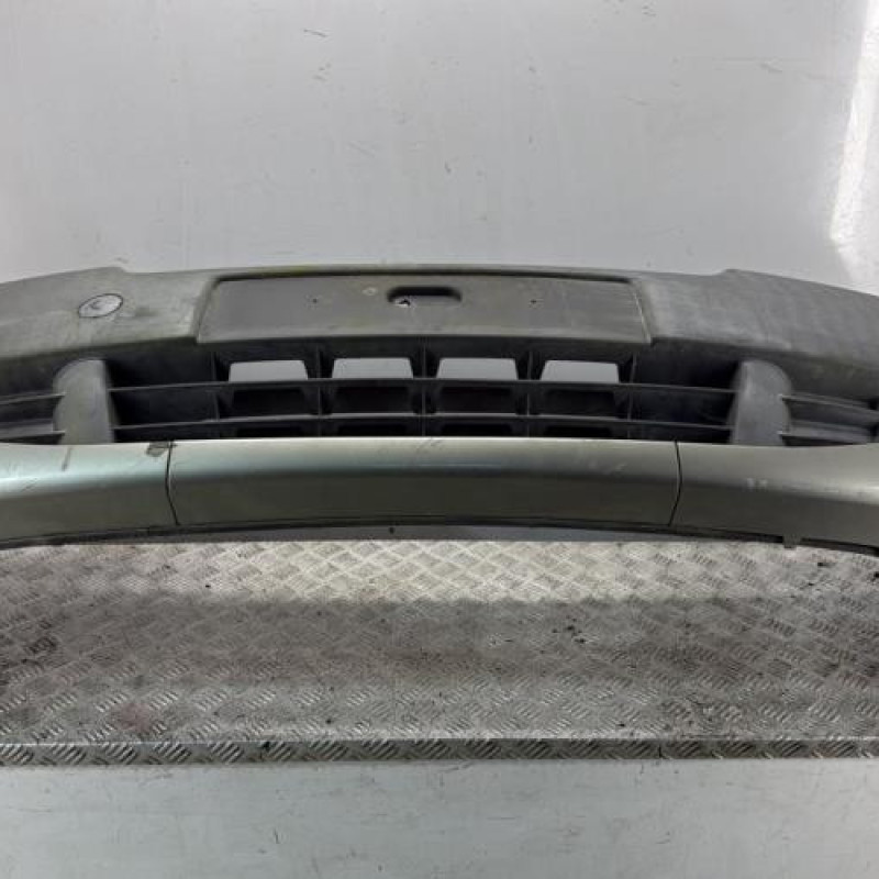Pare choc avant RENAULT TRAFIC 2