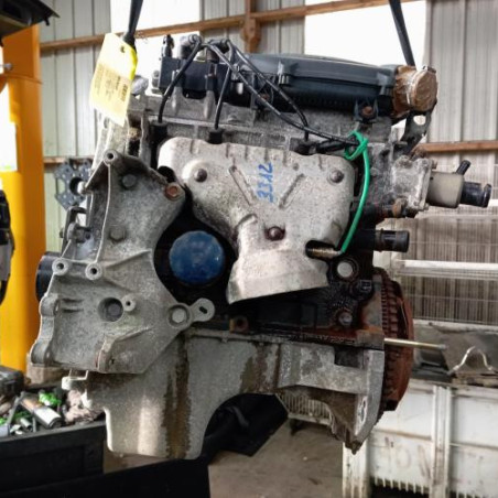 Moteur DACIA LOGAN 1 Photo n°1