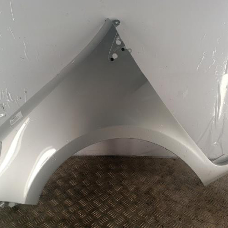 Aile avant gauche RENAULT CLIO 3