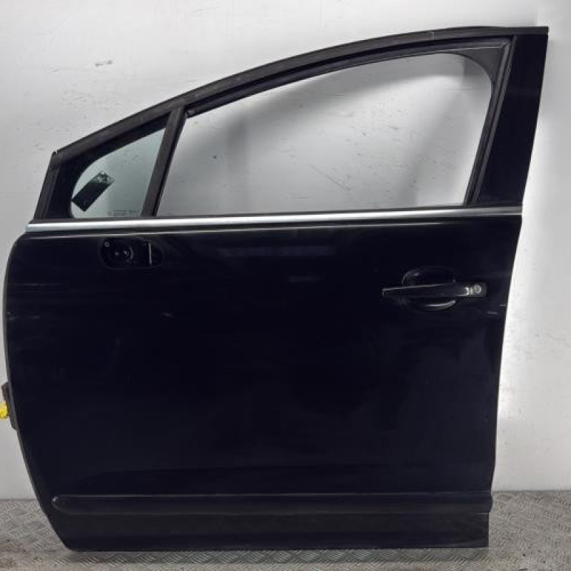 Porte avant gauche PEUGEOT 5008 1
