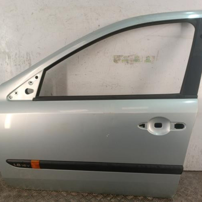 Porte avant gauche RENAULT LAGUNA 2