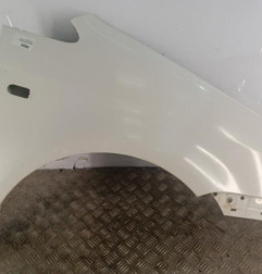 Aile avant droit VOLKSWAGEN CADDY 3 Photo n°1