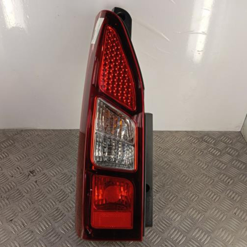 Feu arriere principal gauche (feux) CITROEN BERLINGO 2