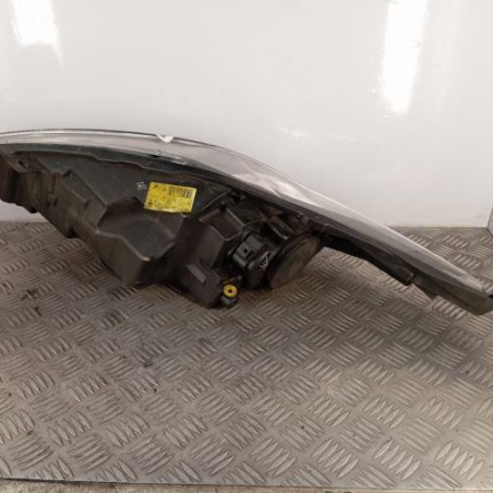 Optique avant principal droit (feux)(phare) FORD FIESTA 6