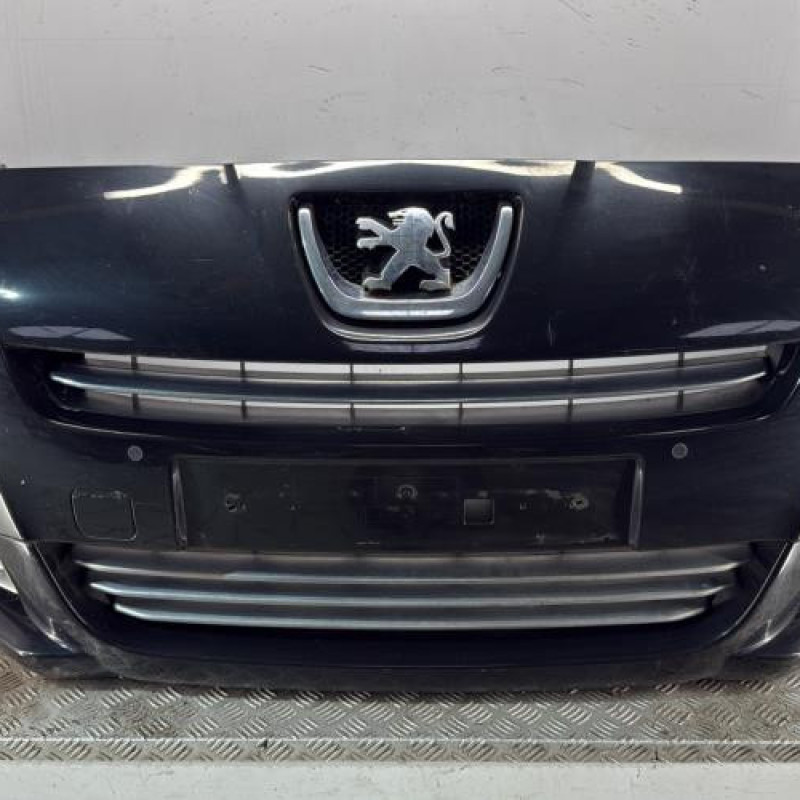 Pare choc avant PEUGEOT 5008 1