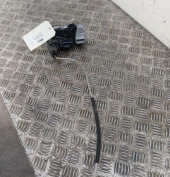 Serrure avant droit PEUGEOT 307