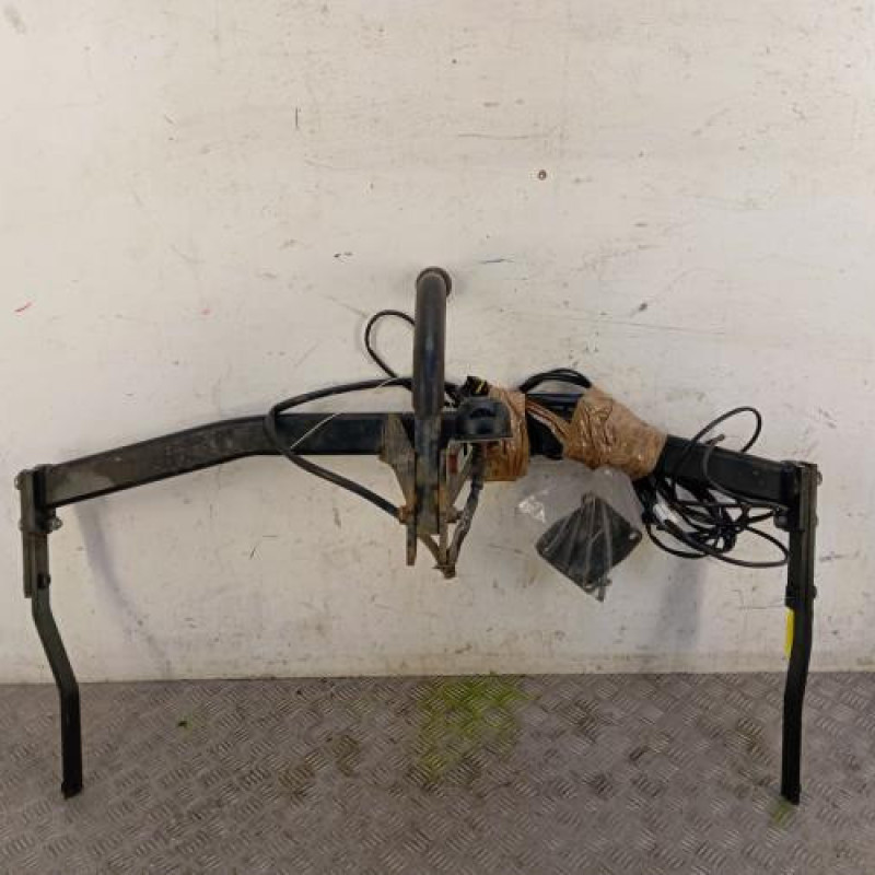 Attelage (boule de remorquage) RENAULT SCENIC 3