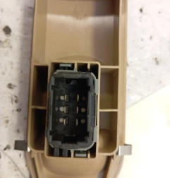 Interrupteur de leve vitre avant droit RENAULT MODUS Photo n°3