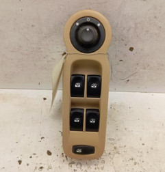 Interrupteur de leve vitre avant gauche RENAULT MODUS Photo n°1