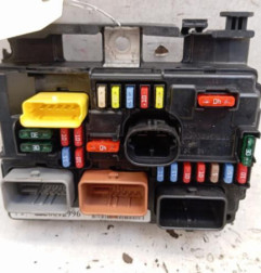 Boitier servitude moteur (BSM) CITROEN C3 2 Photo n°1