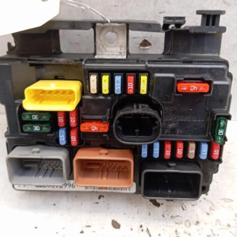 Boitier servitude moteur (BSM) CITROEN C3 2 Boitier servitude moteur (BSM) CITROEN C3 2