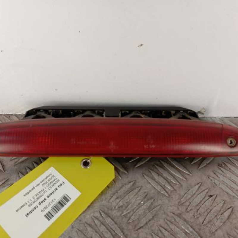 Feu arriere stop central RENAULT TWINGO 1