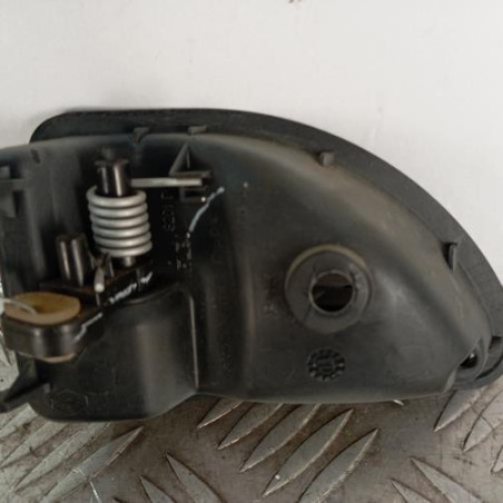 Poignee interieur avant droit RENAULT TWINGO 1