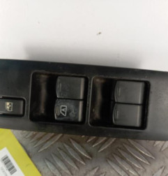 Interrupteur de leve vitre avant gauche NISSAN QASHQAI 1 Photo n°1