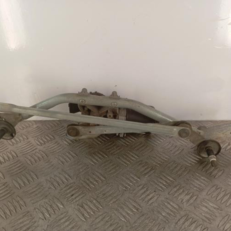 Moteur essuie glace avant NISSAN QASHQAI 1