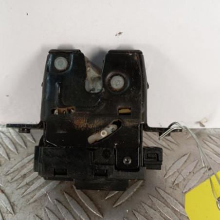 Serrure de hayon NISSAN QASHQAI 1