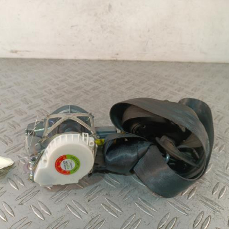 Ceinture avant gauche PEUGEOT 5008 1
